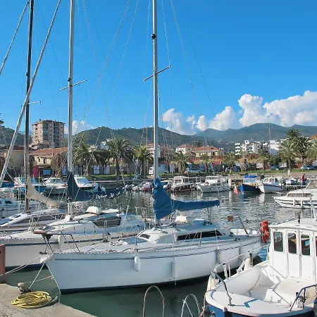 Locazione Turistica Casa Luana * Arma di Taggia